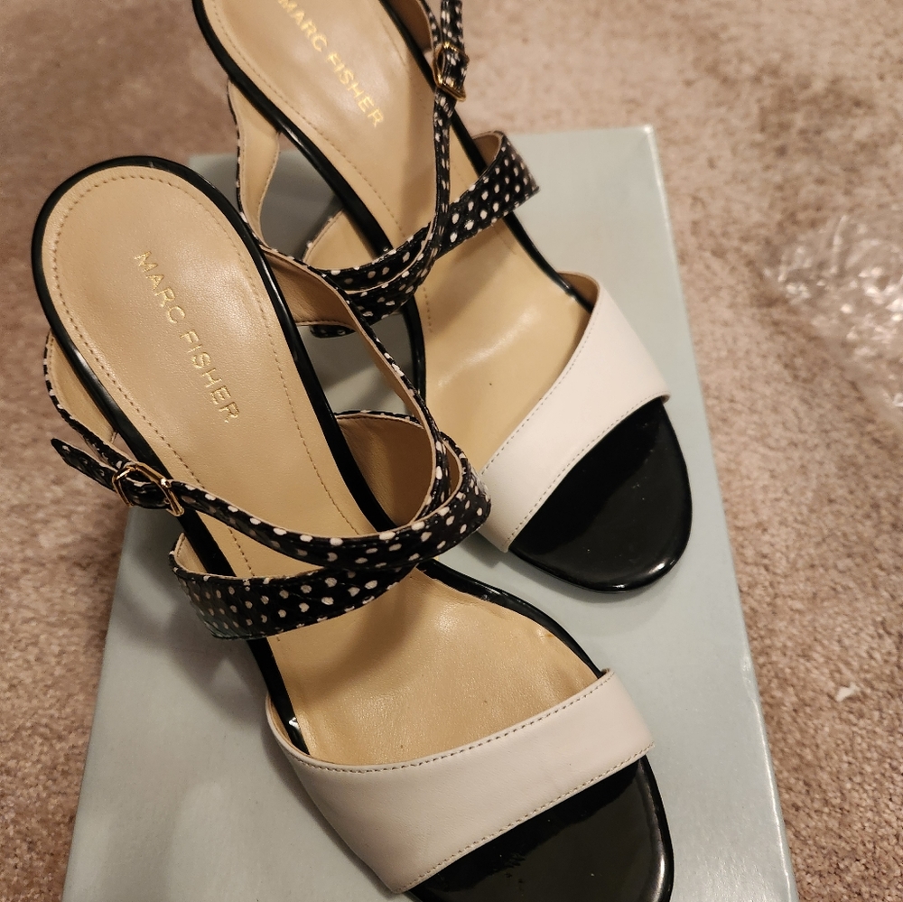 Marc fisher 9.5 black and white 3 " heels